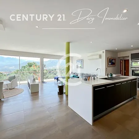 Magnifique Avec Vue Sur La A Villa Calvi (Corsica)